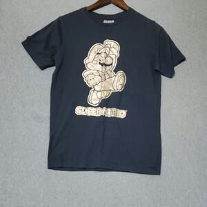 Super Mario character tee shirt. Size XL